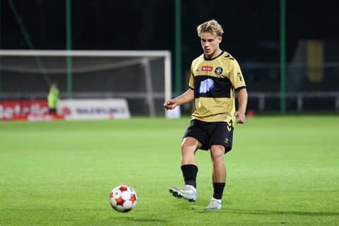 Football. Betclic 1 Liga. Polonia Warszawa - Puszcza Niepolomice. 20.09.2025