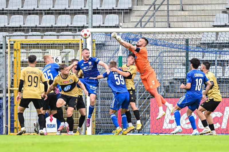 Football. Betclic 1 Liga. Miedz Legnica - Polonia Warsaw. 14.09.2025