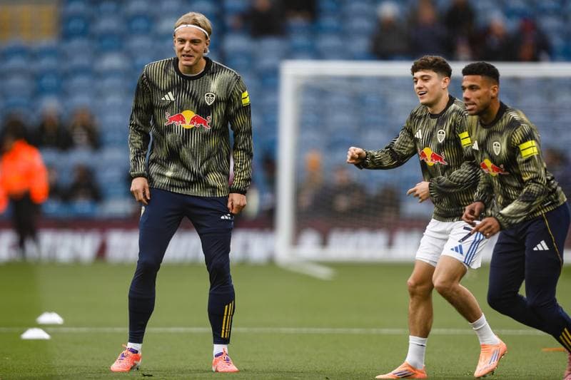 Football. Premier League. Burnley - Leeds United. 18.10.2025