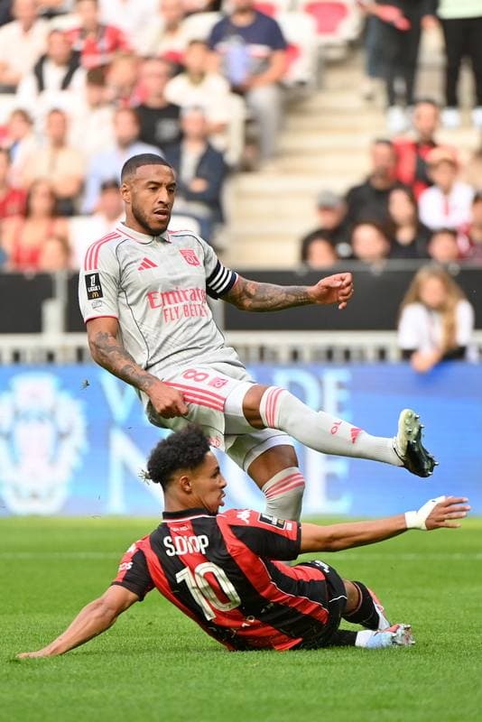 Football. Ligue 1 McDonald's. OGC Nice - Olympique Lyonnais. 18.10.2025