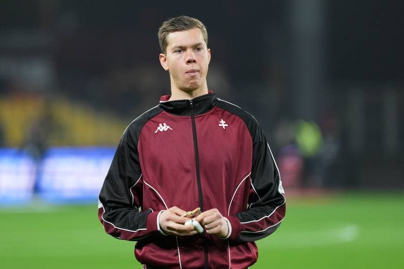 Football. Ligue 1. FC Metz - Paris Saint-Germain. 13.12.2025