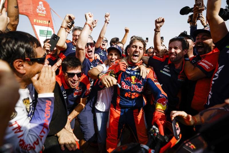 Motorsport. Dakar Rally. Finish. 17.01.2026