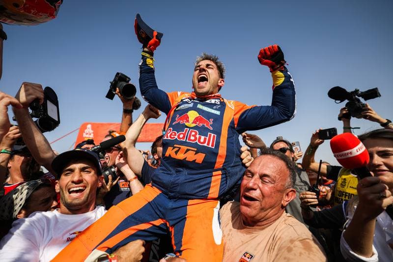 Motorsport. Dakar Rally. Finish. 17.01.2026