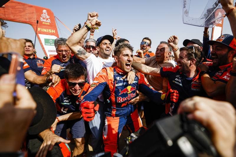 Motorsport. Dakar Rally. Finish. 17.01.2026