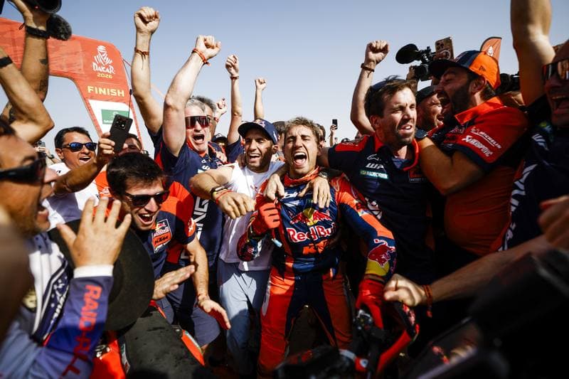 Motorsport. Dakar Rally. Finish. 17.01.2026