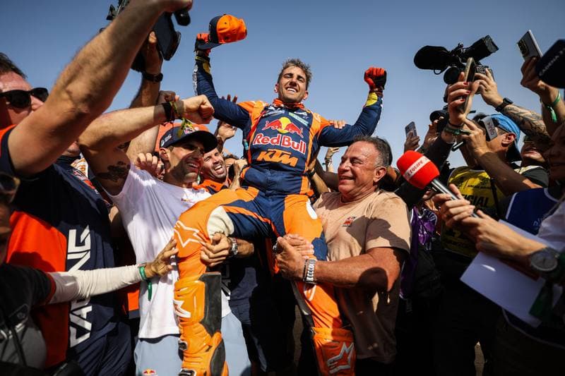 Motorsport. Dakar Rally. Finish. 17.01.2026
