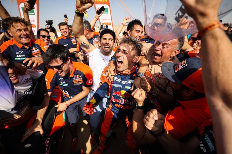 Motorsport. Dakar Rally. Finish. 17.01.2026