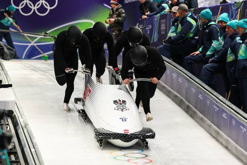 Bobsleigh. XXV Olympic Winter Games. Official Training. 19.02.2026