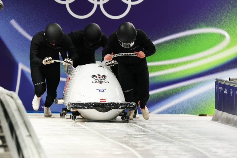 Bobsleigh. XXV Olympic Winter Games. Official Training. 19.02.2026