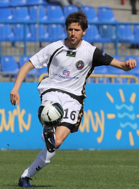Football. Bytom Ekstraklasa. Polonia Bytom - Polonia Warszawa. 16.04.2011