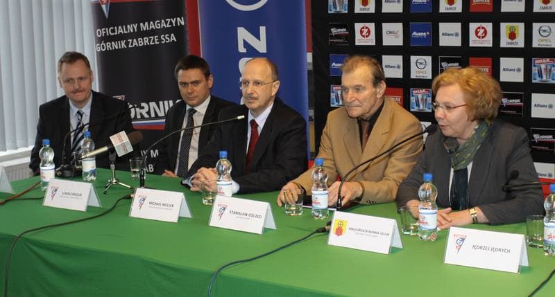 Football. Gornik Zabrze. Press Conference. 01.03.2010