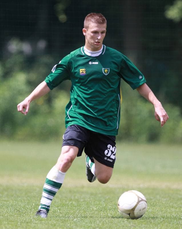 Football. I Liga. GKS Katowice - MKS Kluczbork. 10.04.2011