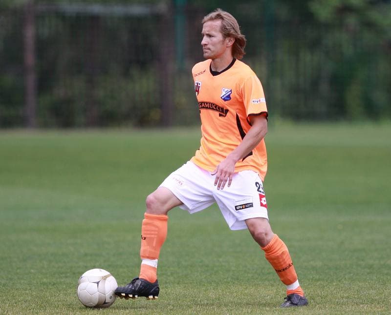Football. I Liga. GKS Katowice - MKS Kluczbork. 10.04.2011