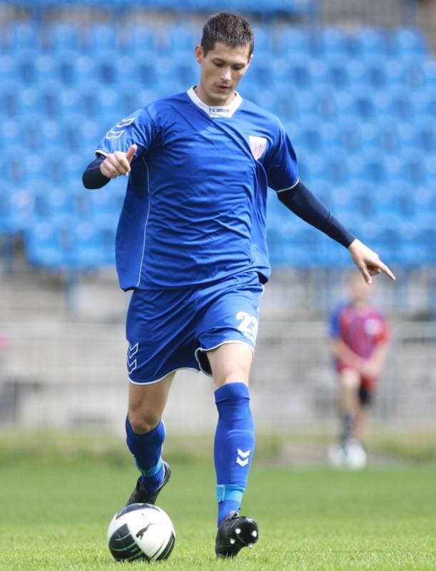 Football. Mloda Ekstraklasa. Polonia Bytom - GKS Belchatow. 07.08.2010
