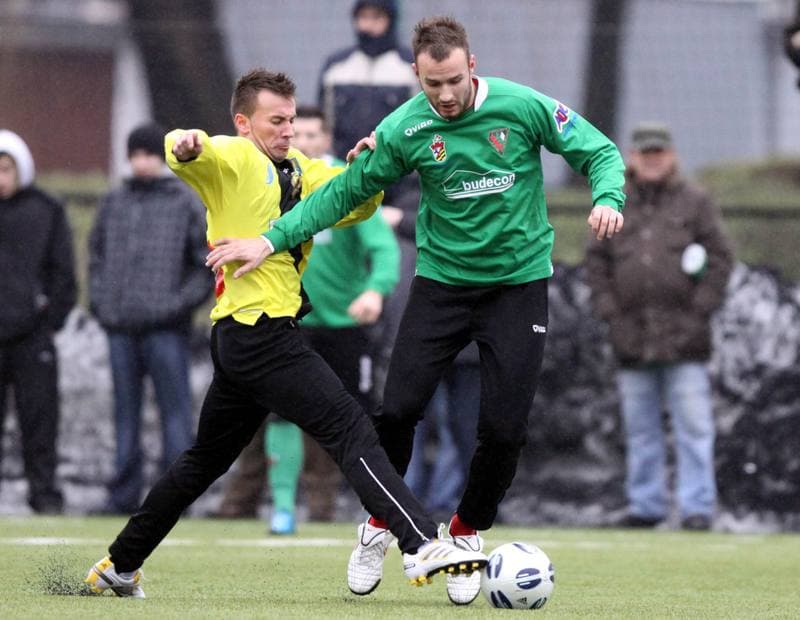 Football. Friendly Match. Zaglebie Sosnowiec - Ruch Radzionkow. 15.01.2011
