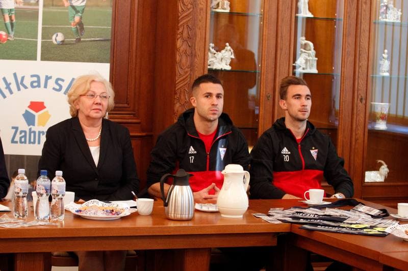 Football. Gornik Zabrze. Press Conference. 16.11.2017