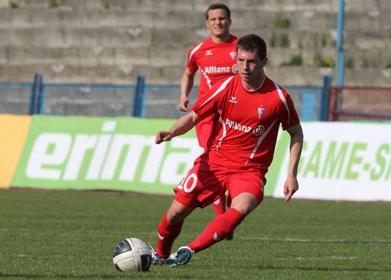 Football. Mloda Ekstraklasa. Gornik Zabrze - Jagiellonia Bialystok. 21.04.2011
