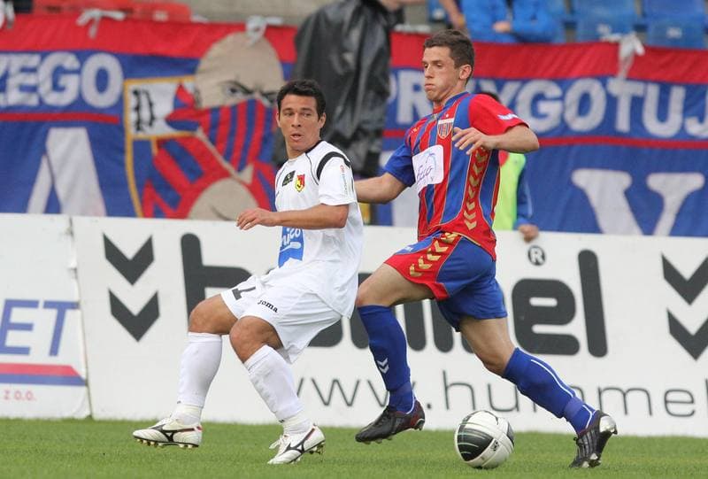 Football. Ekstraklasa. Polonia Bytom - Jagiellonia Bialystok. 30.04.2011