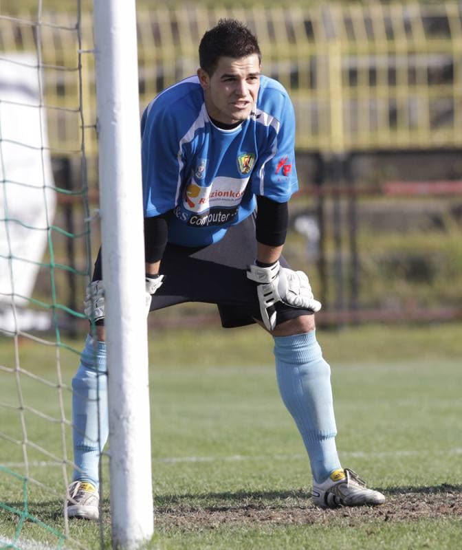 Football. I liga. Ruch Radzionkow - Piast Gliwice. 30.10.2010
