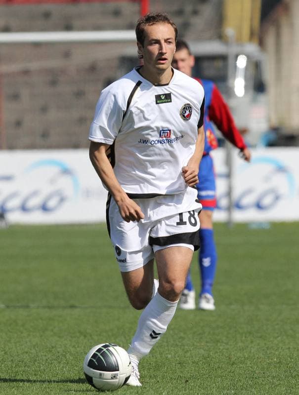 Football. Bytom Ekstraklasa. Polonia Bytom - Polonia Warszawa. 16.04.2011