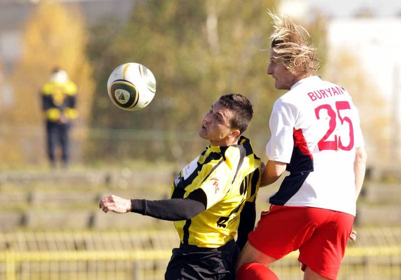 Football. I liga. Ruch Radzionkow - Piast Gliwice. 30.10.2010