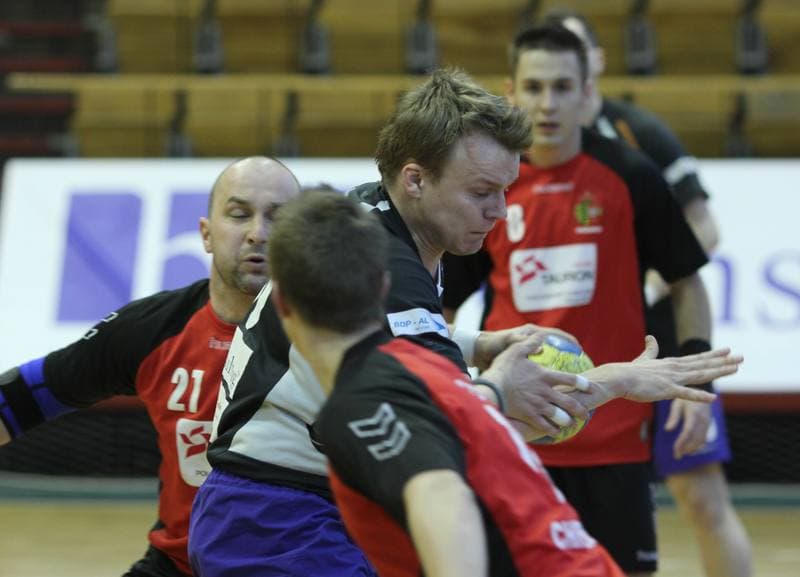 Handball. I liga grupa B. NMC Powen Zabrze - MTS Chrzanow. 16.04.2011