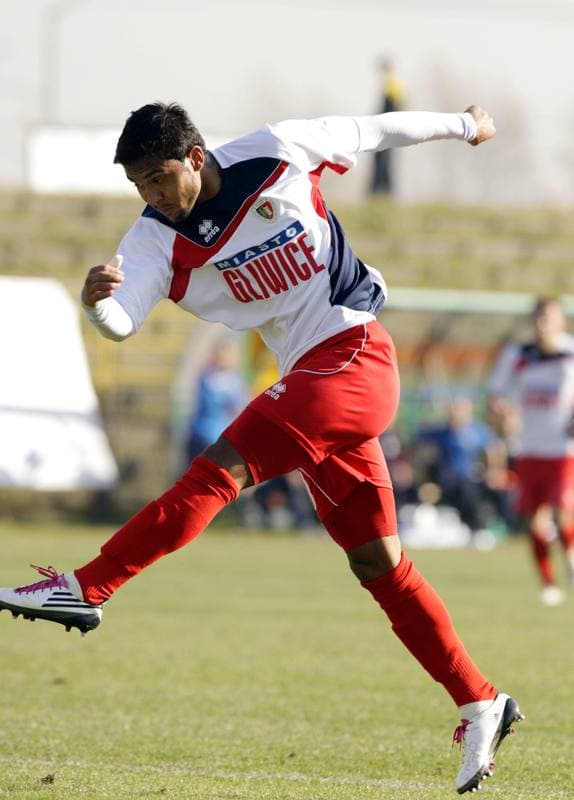 Football. I liga. Ruch Radzionkow - Piast Gliwice. 30.10.2010