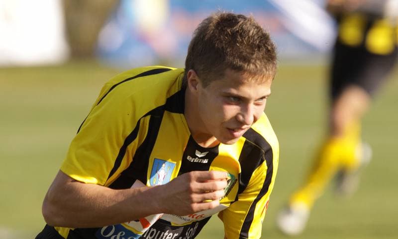 Football. I liga. Ruch Radzionkow - Piast Gliwice. 30.10.2010