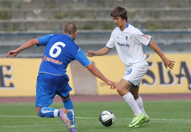 Football. Mistrzostwa Polski Juniorow Starszych. Gornik Zabrze - Lech Poznan. 16.06.2011