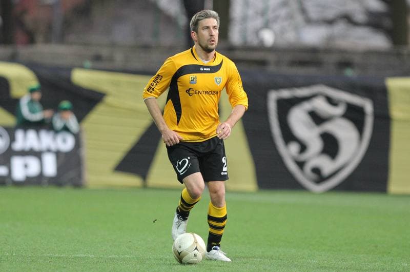 Football. I Liga. GKS Katowice - MKS Kluczbork. 10.04.2011