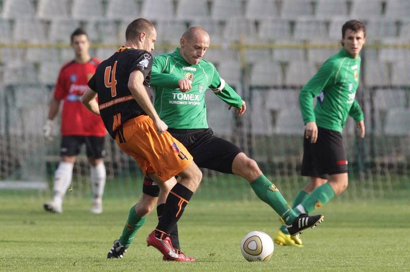 Football. Bytom I liga. Ruch Radzionkow - KSZO Ostrowiec. 02.10.2010