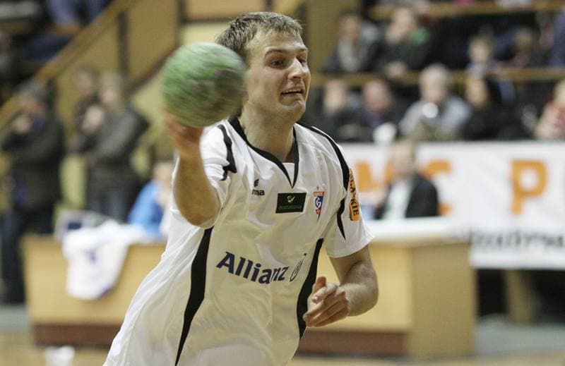 Handball. Charytatywny Mecz. NMC Powen Zabrze - Gornik Zabrze. 16.01.2011