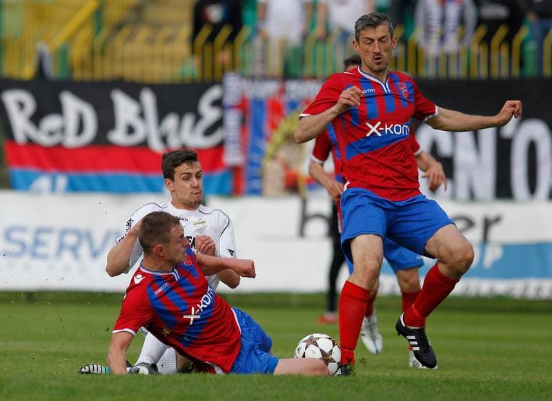 Football. II Liga. Rozwoj Katowice - Rakow Czestochowa. 24.05.2015