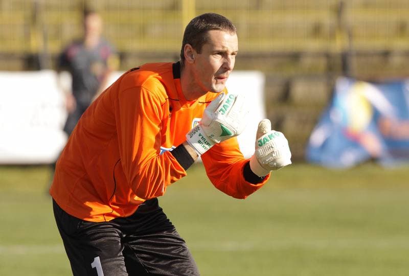Football. I liga. Ruch Radzionkow - Piast Gliwice. 30.10.2010