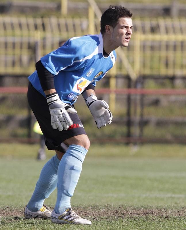 Football. I liga. Ruch Radzionkow - Piast Gliwice. 30.10.2010