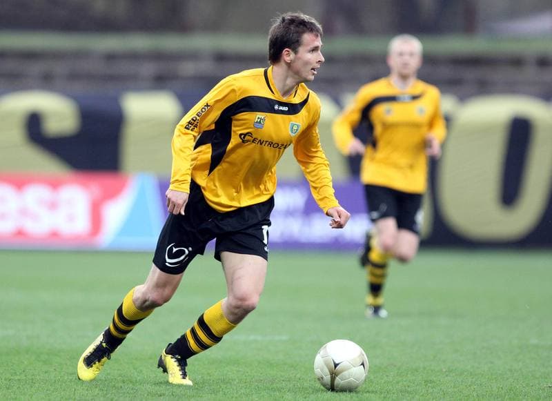 Football. I Liga. GKS Katowice - MKS Kluczbork. 10.04.2011