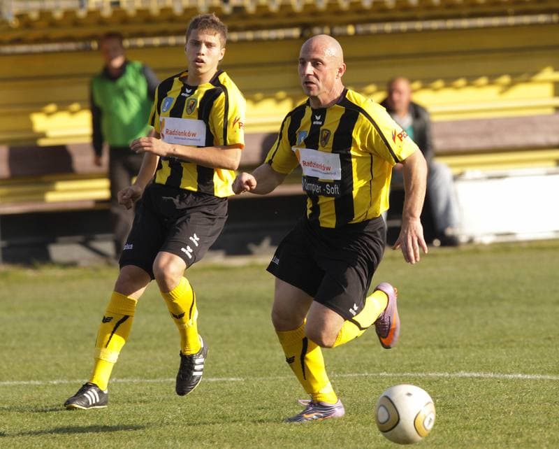 Football. I liga. Ruch Radzionkow - Piast Gliwice. 30.10.2010