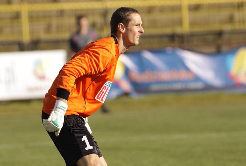 Football. I liga. Ruch Radzionkow - Piast Gliwice. 30.10.2010