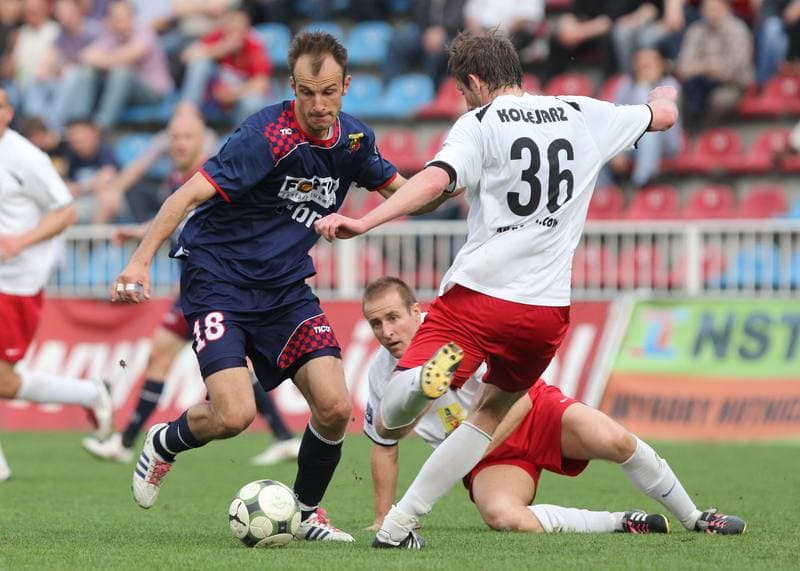 Football. I liga. Odra Wodzislaw - Kolejarz Stroze. 23.04.2011