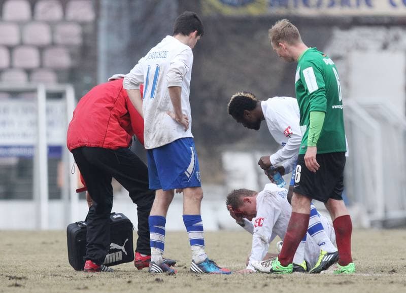Football. I liga. GKS Tychy - Flota Swinoujscie. 30.03.2013