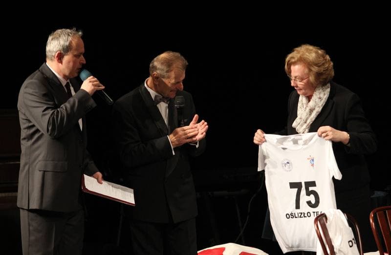 Football. Benefit Gala Stanislaw Oslizlo. Adam Danch - Michal Chwieduk. 18.12.2012