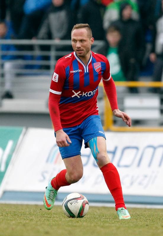Football. II Liga. Radomiak Radom - Rakow Czestochowa. 05.03.2016