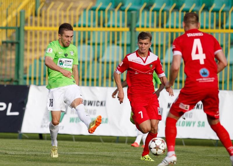 Football. I Liga. Rozwoj Katowice - Zaglebie Sosnowiec. 03.10.2015