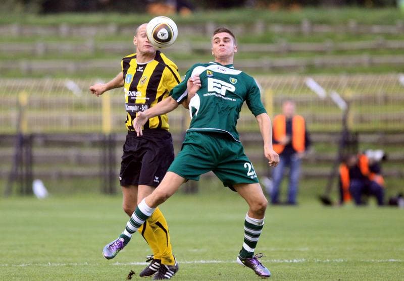 Football. Bytom I liga. Ruch Radzionkow - GKS Katowice. 19.09.2010