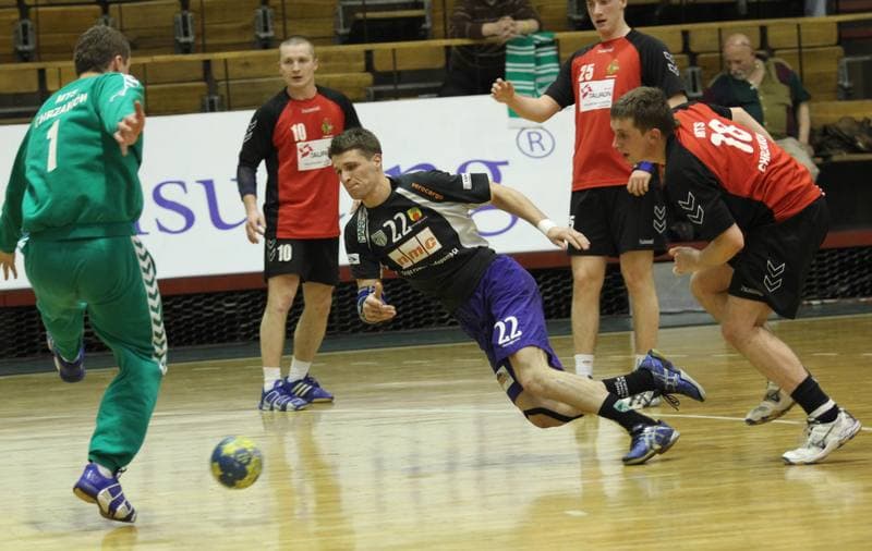 Handball. I liga grupa B. NMC Powen Zabrze - MTS Chrzanow. 16.04.2011