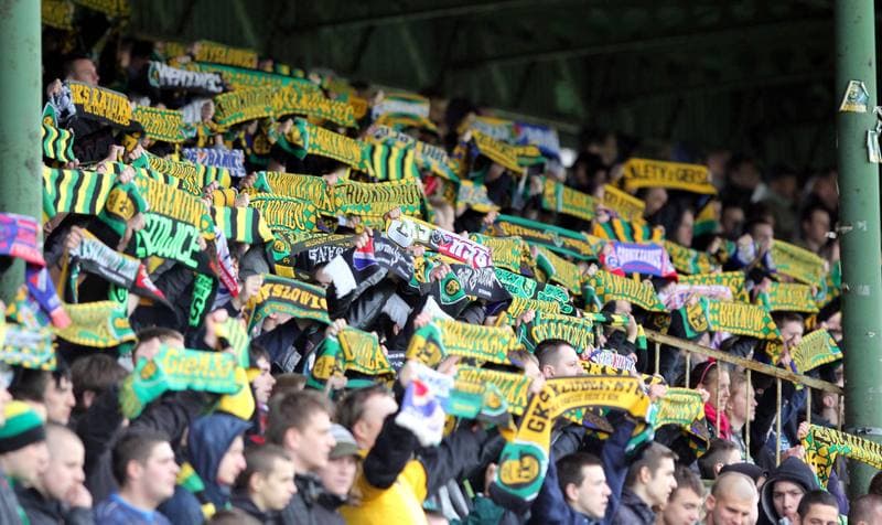Football. I Liga. GKS Katowice - MKS Kluczbork. 10.04.2011