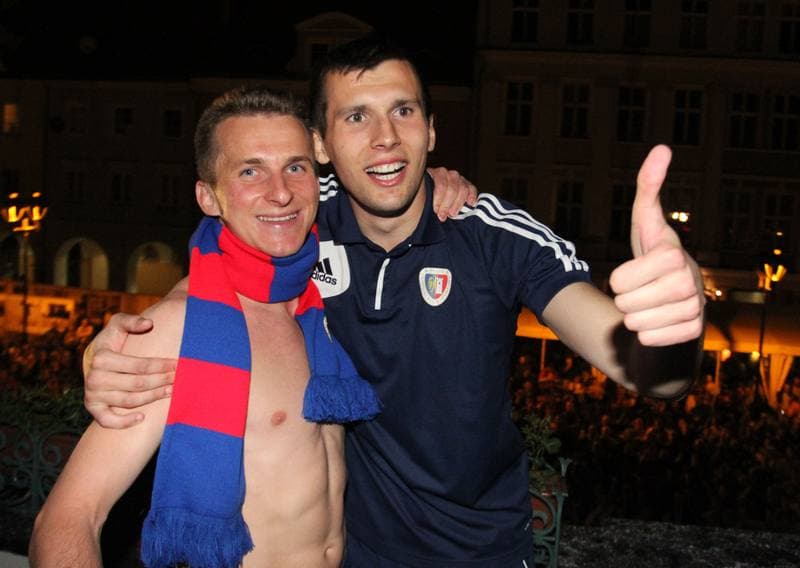 Football. Piast Gliwice. Press Conference. 27.05.2012