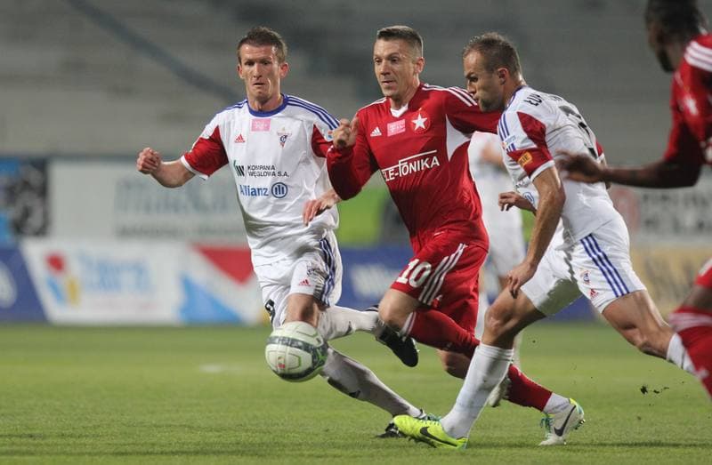 Football. T-Mobile Ekstraklasa. Gornik Zabrze - Wisla Krakow. 08.11.2013