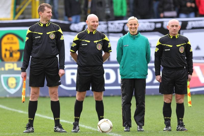 Football. I Liga. GKS Katowice - MKS Kluczbork. 10.04.2011