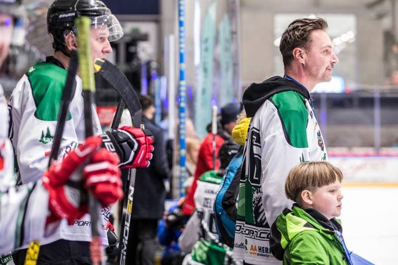 Ice Hockey. Wielka Orkiestra Swiatecznej Pomocy. Hrap - TVN24. 22.01.2022